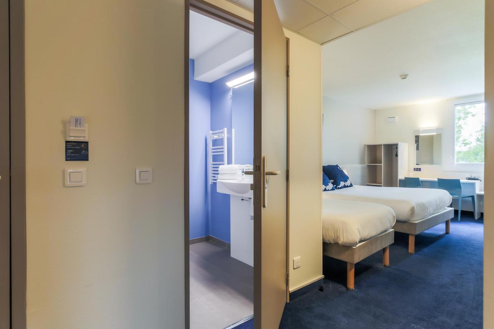 Ace Hotel Thionville - Porte Du Luxembourg Buitenkant foto