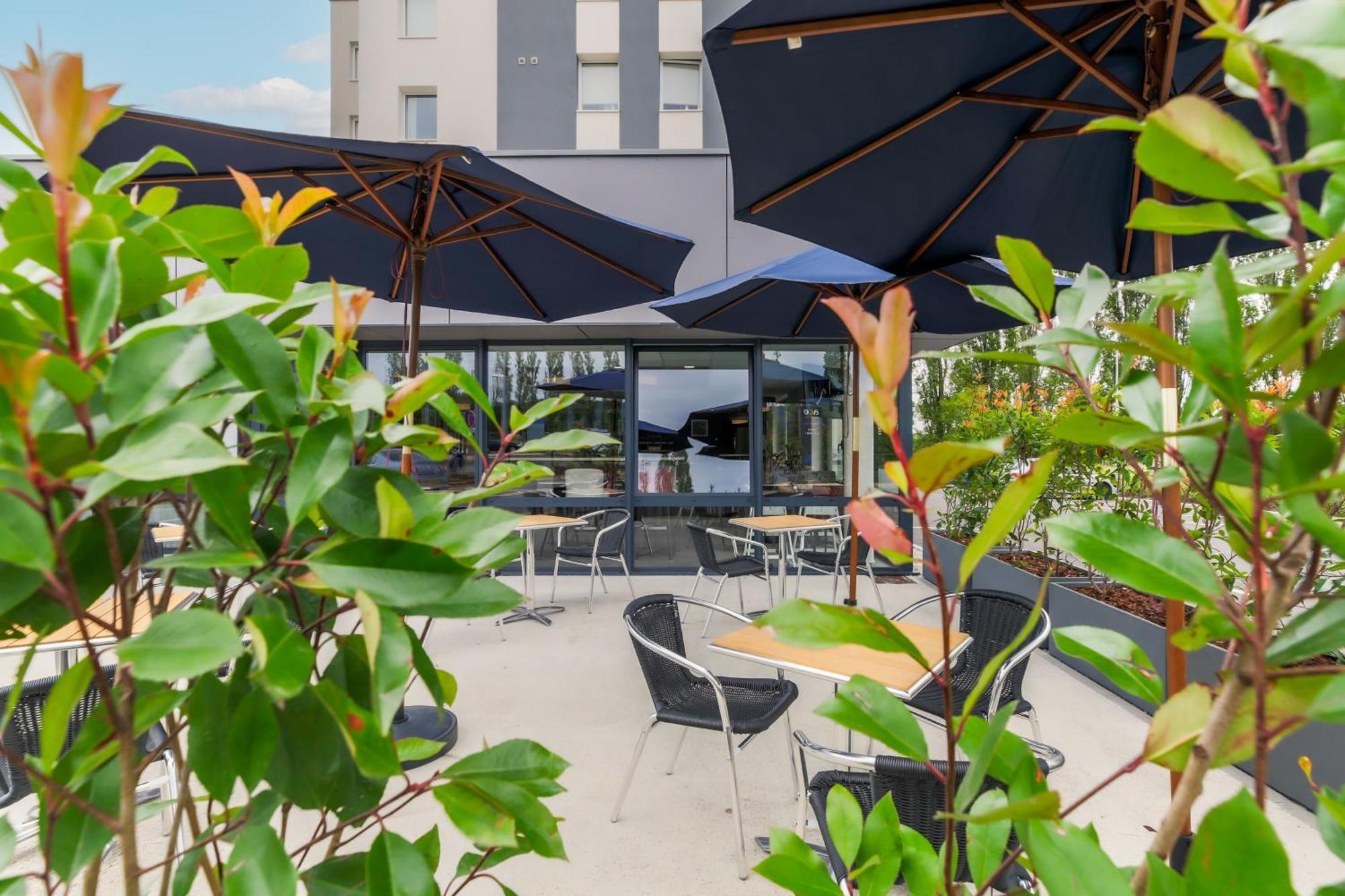 Ace Hotel Thionville - Porte Du Luxembourg Buitenkant foto