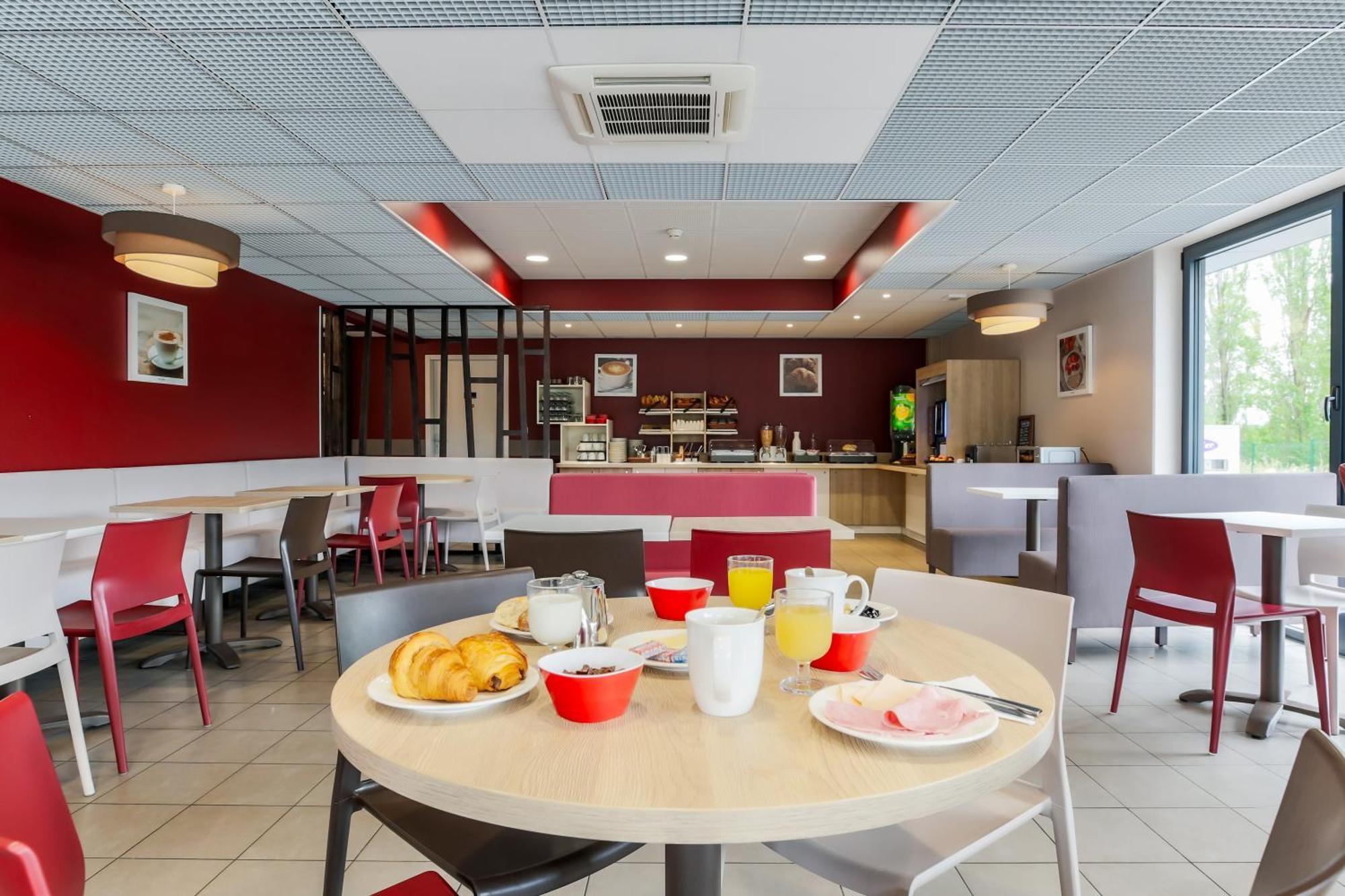 Ace Hotel Thionville - Porte Du Luxembourg Buitenkant foto